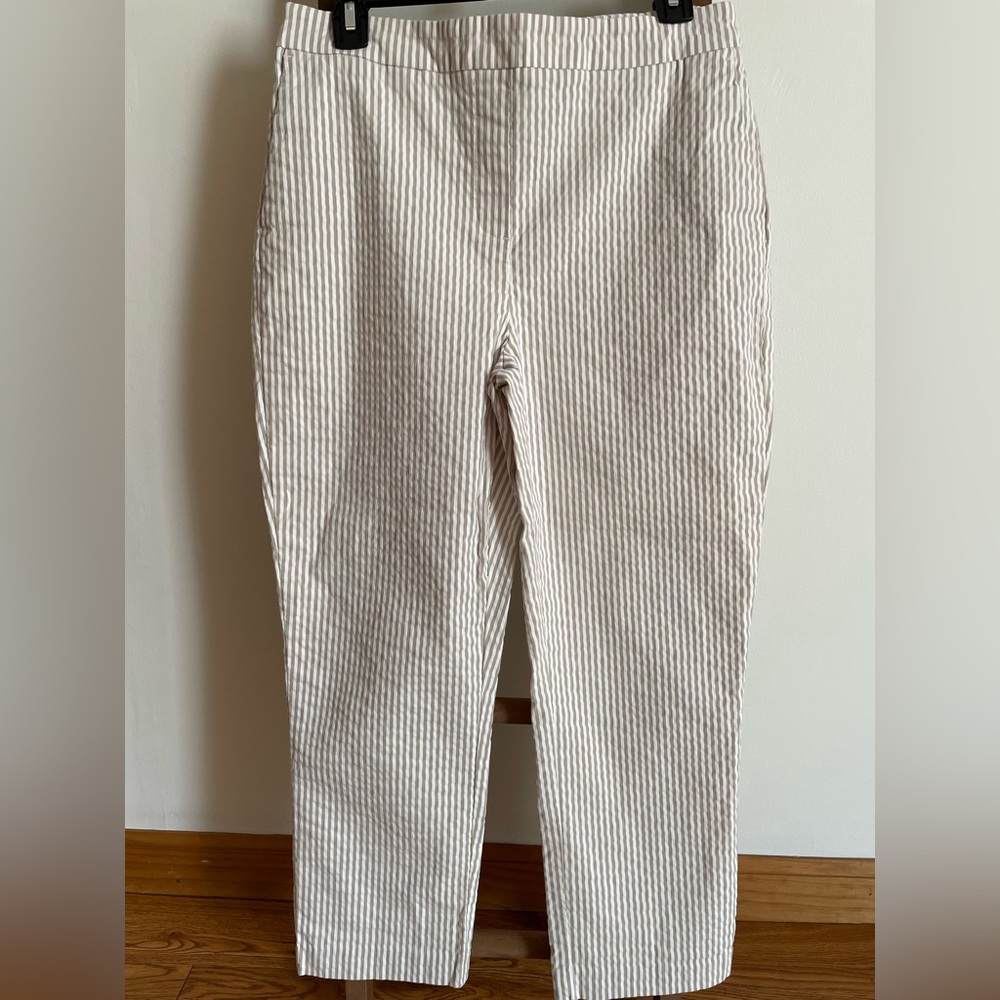 Jones NY Seersucker Pull On Pants - Size 10